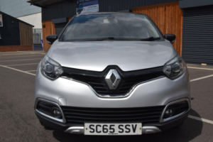2015 Renault Captur 1.5 Dci Energy Signature Nav Euro 6 (s/s) 5dr in Silver — image 2