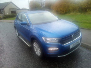 2018 Volkswagen T-Roc 1.0 Tsi Se in Blue — image 3