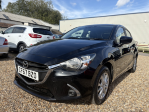 2017 Mazda Mazda2 1.5 Skyactiv-G Se-L Nav in Black — image 5