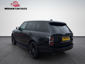 2021 Land Rover Range Rover 3.0 D300 Mhev Westminster Black in Black — image 5
