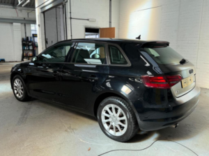 2015 Audi A3 1.6 Tdi Se Sportback Euro 6 (s/s) 5dr in Black — image 4