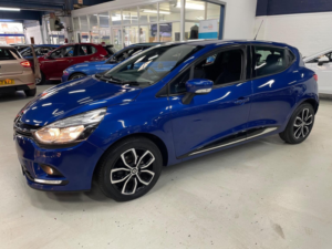 2018 Renault Clio 0.9 Tce Play Euro 6 (s/s) 5dr in Blue — image 4