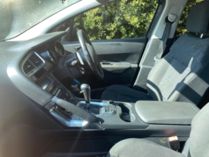 2012 Peugeot 3008 1.6 E-Hdi Active Egc Euro 5 (s/s) 5dr in Black — image 4