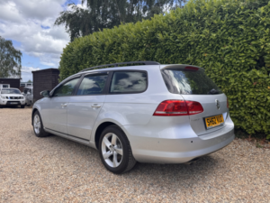 2013 Volkswagen Passat 1.6 Tdi Bluemotion Tech S in Silver — image 2