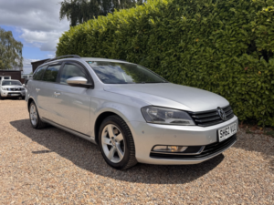 2013 Volkswagen Passat 1.6 Tdi Bluemotion Tech S in Silver — image 5