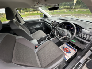 2019 Volkswagen T-Cross 1.0 Tsi 115 Sel 5dr Man, Petrol, Silver + Lovely Spec in Silver — image 4