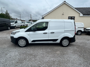 2020 Ford Transit Connect 1.5 220 Ecoblue Leader in White — image 5