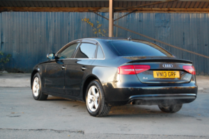 2013 Audi A4 2.0 Tfsi Quattro Jdm Import in Black — image 5