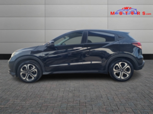 2016 Honda Hr-V 1.6 I-Dtec Ex in Black — image 4