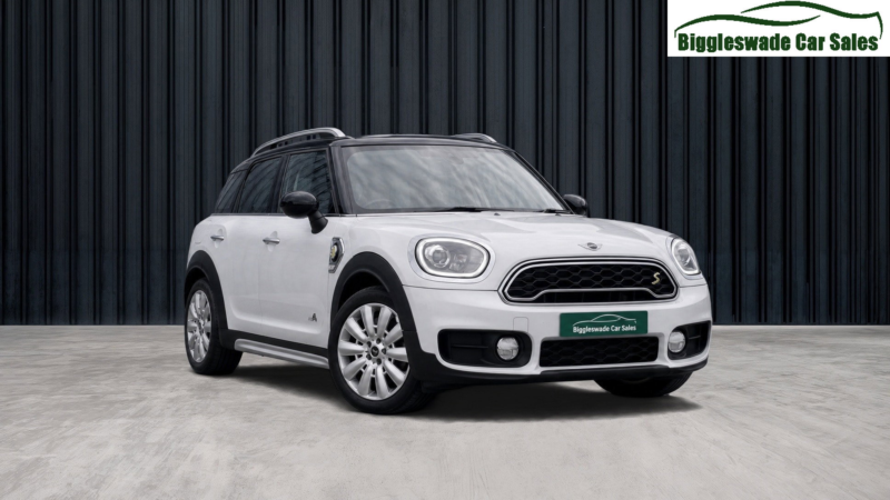 2017 MINI Countryman 1.5 7.6kwh Cooper Se SUV 5dr Petrol Plug-In Hybrid Auto All4 Euro 6 (s/s) (224 Ps) in White — image 1