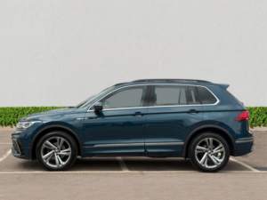 2023 Volkswagen Tiguan 1.5 Tsi R-Line Edition SUV 5dr Petrol DSG Euro 6 (s/s) (150 Ps) in Blue — image 4