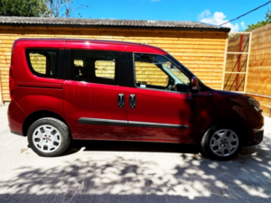 2018 Fiat Doblo Passenger Up Front Wheelchair Accessible Disabled Access Vehicle Wav in Red — image 6