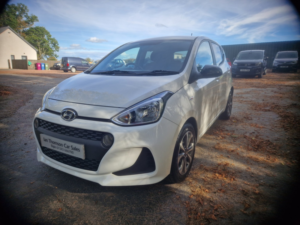 2020 Hyundai I10 1.0 I10 Play 1.0 My20 in White — image 3
