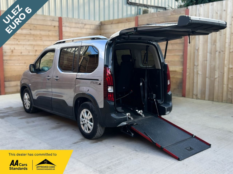 2020 Peugeot Rifter 4 SEAT Auto Wheelchair Accessible Disabled Access Vehicle Wav in Grey — image 1