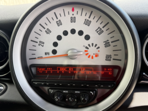 2011 MINI Clubman 1.6 Cooper Clubman in White — image 5
