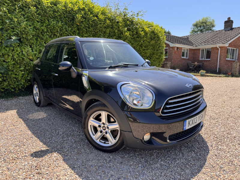2013 MINI Countryman 1.6 One Countryman in Black — image 1