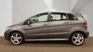 2010 Mercedes-Benz B Class 2.0 B180 Cdi Sport CVT 5dr in Grey — image 5