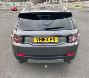 2016 Land Rover Discovery Sport 2.0 Td4 Se Tech Auto 4WD Euro 6 (s/s) 5dr in Grey — image 6