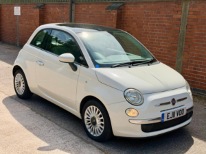 2011 Fiat 500 0.9 Twinair Lounge Euro 5 (s/s) 3dr in White — image 2