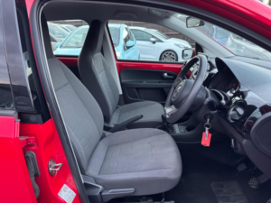 2016 Volkswagen Up! 1.0 Move Up! Euro 6 5dr in Red — image 3