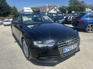 2012 Audi A4 Avant 2.0 Tdie Se Technik in Black — image 3