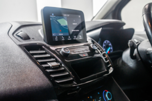 2019 Ford Transit Connect 1.5 240 Ecoblue Limited Panel Van 5dr Diesel Manual L2 Euro 6 (s/s) (120 Ps) in Black — image 4