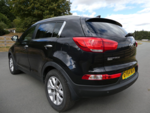 2014 Kia Sportage 1.6 Gdi Ecodynamics Black Edition SUV 5dr Petrol Manual 2WD Euro 5 (s/s) (133 Bhp) in Black — image 4