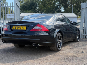 2009 Mercedes-Benz Cls 3.0 Cls350 Cdi Coupe 7g-Tronic 4dr in Black — image 6