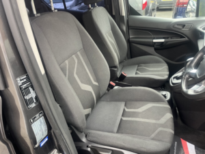 2020 Ford Grand Tourneo Connect 1.5 Tdci Zetec in Grey — image 5