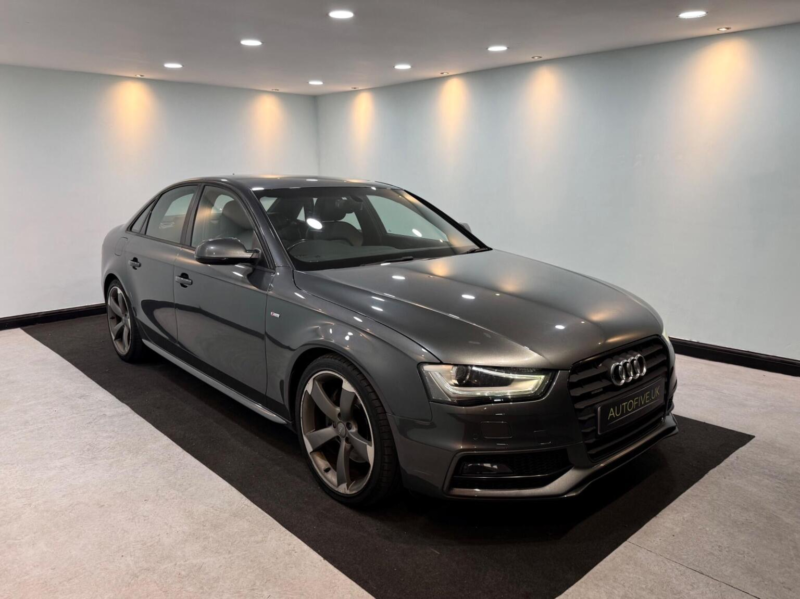 2012 Audi A4 2.0 Tfsi Black Edition S Tronic Quattro Euro 5 (s/s) 4dr in Grey — image 1