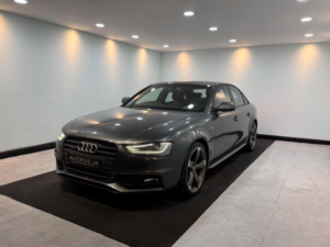 2012 Audi A4 2.0 Tfsi Black Edition S Tronic Quattro Euro 5 (s/s) 4dr in Grey — image 3