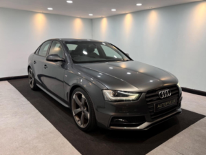2012 Audi A4 2.0 Tfsi Black Edition S Tronic Quattro Euro 5 (s/s) 4dr in Grey — image 6