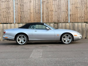 2002 Jaguar Xk8 4.0 2dr in Silver — image 5