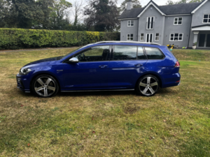 2017 Volkswagen Golf 2.0 Tsi Bluemotion Tech R Estate 310bhp 4x4,fsh in Blue — image 5