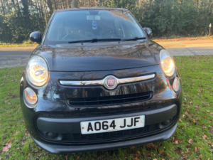 2014 Fiat 500l 1.3 500l Mpw Pop Star 1.3 Multijet 85hp 7 Seats in Black — image 3