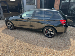 2014 BMW 1 Series 2.0 118d Sport Euro 5 (s/s) 5dr in Black — image 6