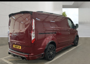 2022 Ford Transit Custom 2.0 Transit Custom Limited Van 320 L1 2.0l Ecoblue 185ps Fwd 6 Speed Automatic in Red — image 3