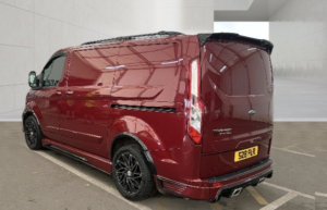 2022 Ford Transit Custom 2.0 Transit Custom Limited Van 320 L1 2.0l Ecoblue 185ps Fwd 6 Speed Automatic in Red — image 4