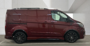 2022 Ford Transit Custom 2.0 Transit Custom Limited Van 320 L1 2.0l Ecoblue 185ps Fwd 6 Speed Automatic in Red — image 5
