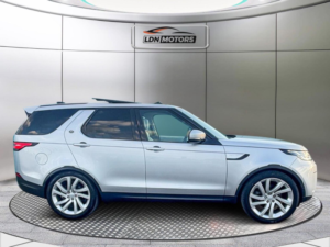 2018 Land Rover Discovery 2.0 Sd4 Hse Luxury Auto 4WD Euro 6 (s/s) 5dr in Silver — image 6