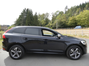 2013 Volvo Xc60 2.4 D5 R-Design Nav SUV 5dr Diesel Geartronic AWD Euro 5 (215 Ps) in Black — image 2