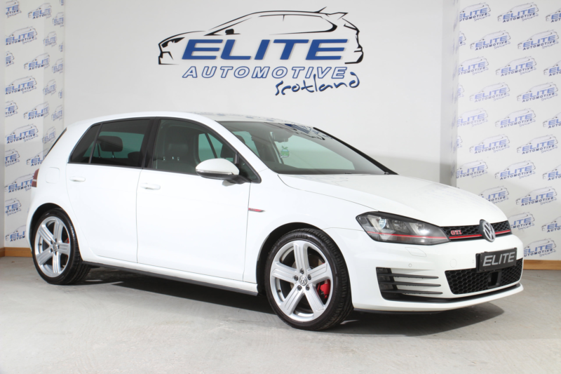 2016 Volkswagen Golf 2.0 Tsi Bluemotion Tech Gti Hatchback 5dr Petrol Manual Euro 6 (s/s) (220 Ps) in White — image 1
