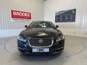 2012 Jaguar Xj 3.0d V6 Premium Luxury Auto Euro 5 (s/s) 4dr in Grey — image 5