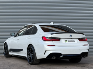2019 BMW 3 Series 2.0 320d M Sport Saloon in White — image 4