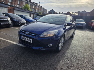 2014 Ford Focus 1.6 Tdci Zetec Navigator in Blue — image 3