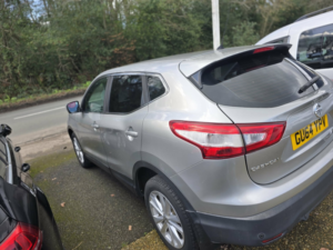 2014 Nissan Qashqai 1.2 Dig-T Acenta in Silver — image 3