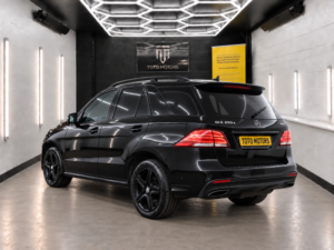 2015 Mercedes-Benz Gle 2.1 Gle250d Amg Line in Black — image 3