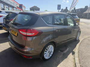 2017 Ford C-Max 1.5 Tdci Titanium MPV 5dr Diesel Manual Euro 6 (s/s) (120 Ps) in Multicolour — image 5