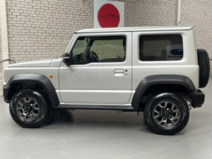 2025 Suzuki Jimny 1.5 Jc Sz5 Allgrip 4WD Automatic 4 SEAT in Silver — image 2