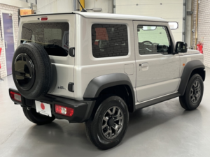 2025 Suzuki Jimny 1.5 Jc Sz5 Allgrip 4WD Automatic 4 SEAT in Silver — image 5